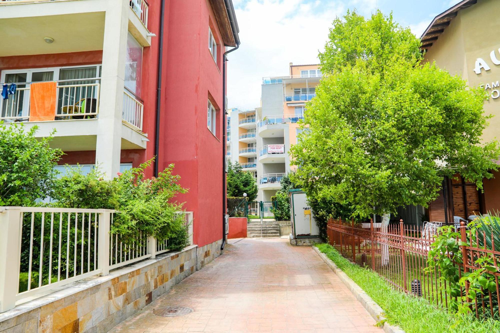 Luxury First Line Apartment With Pool By The Sea Nesebar Eksteriør bilde