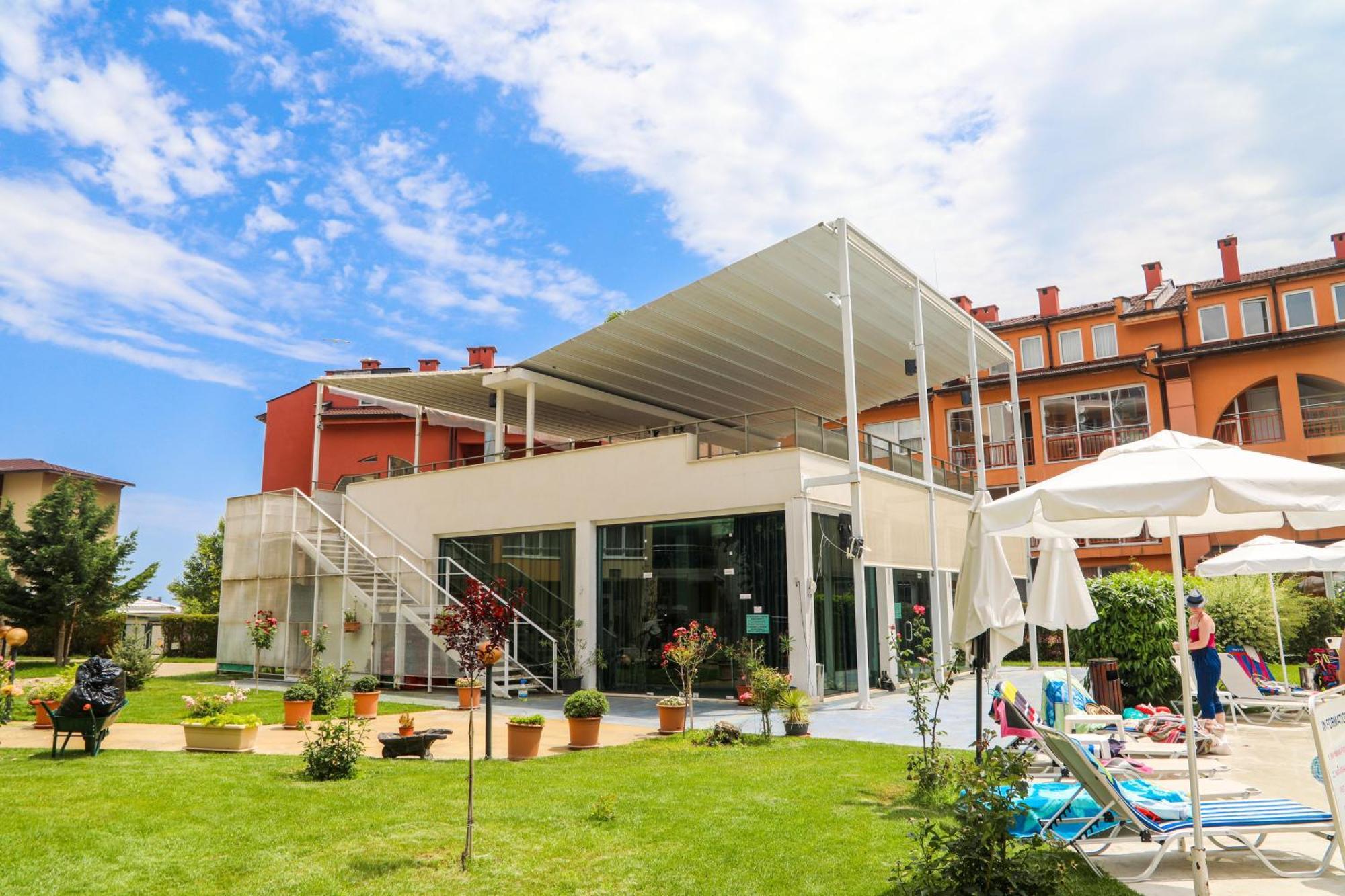 Luxury First Line Apartment With Pool By The Sea Nesebar Eksteriør bilde