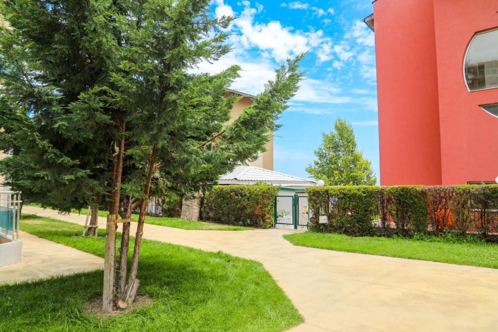 Luxury First Line Apartment With Pool By The Sea Nesebar Eksteriør bilde