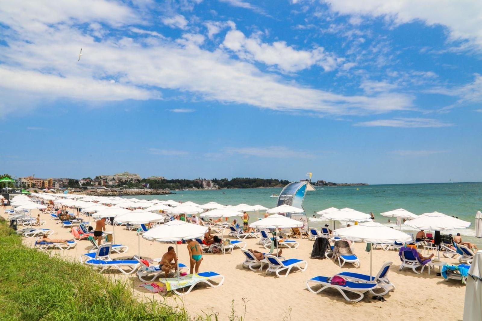 Luxury First Line Apartment With Pool By The Sea Nesebar Eksteriør bilde