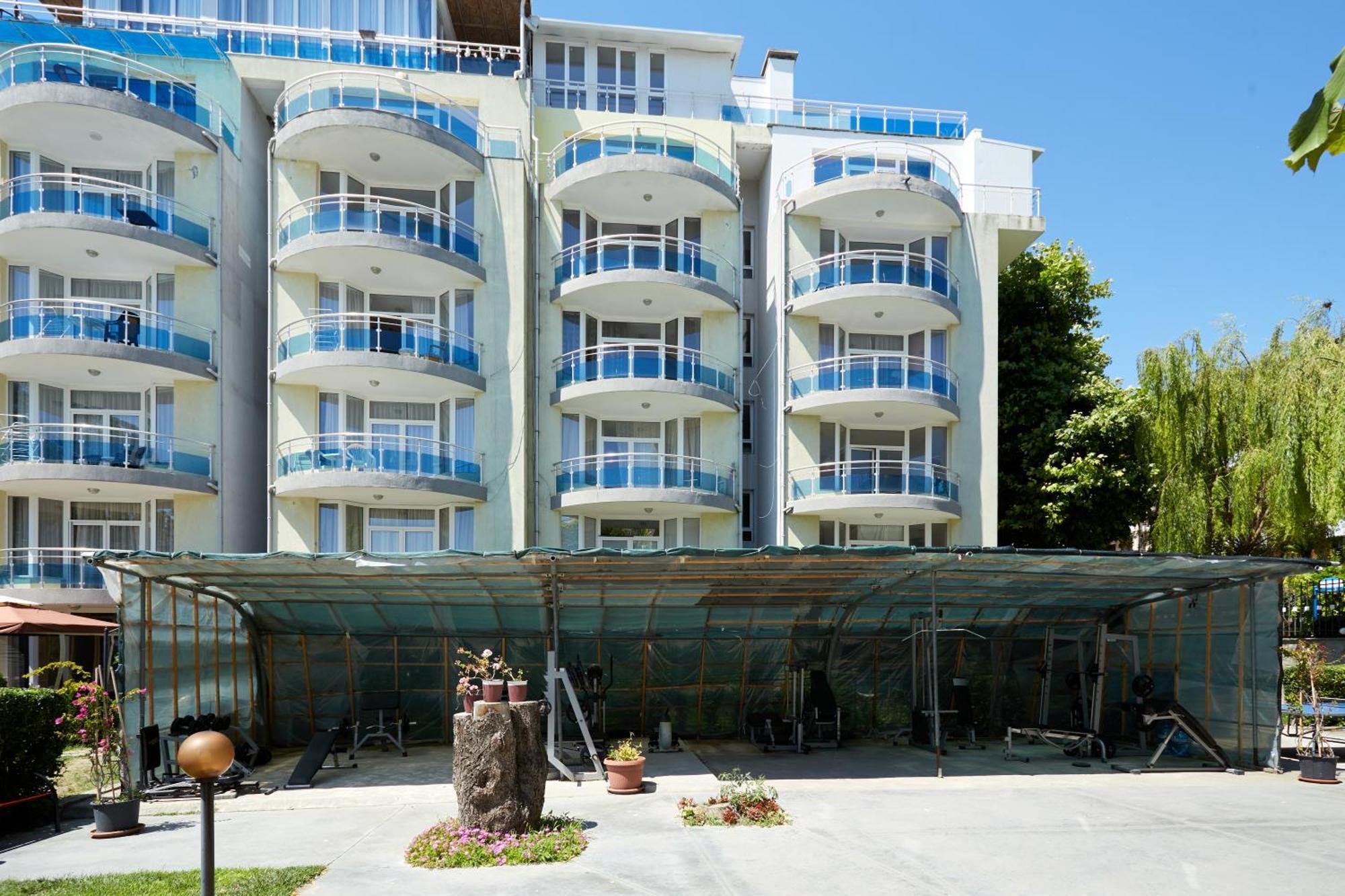 Luxury First Line Apartment With Pool By The Sea Nesebar Eksteriør bilde