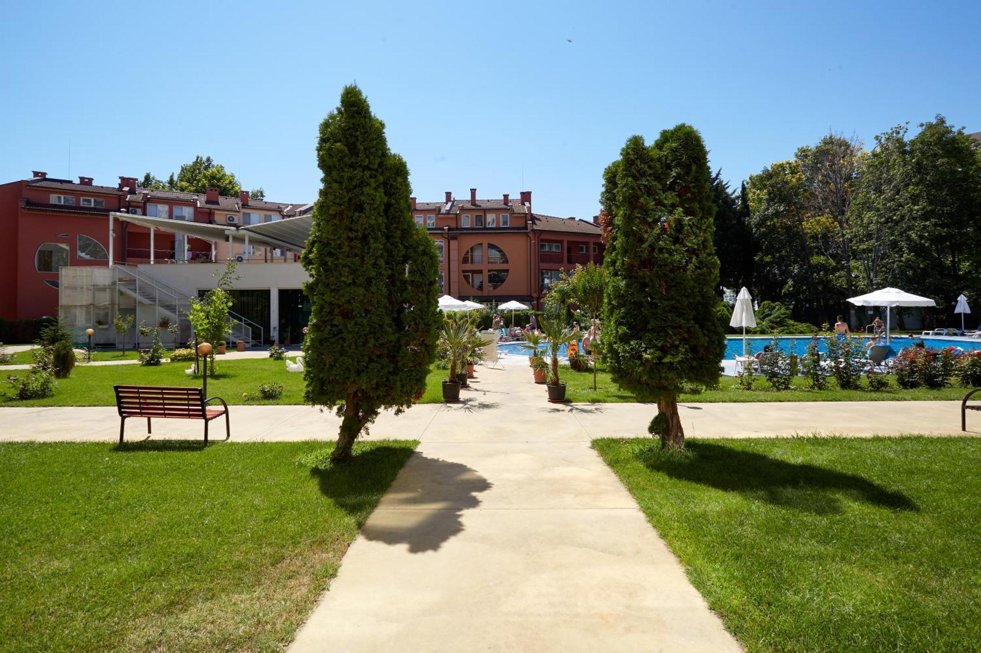 Luxury First Line Apartment With Pool By The Sea Nesebar Eksteriør bilde