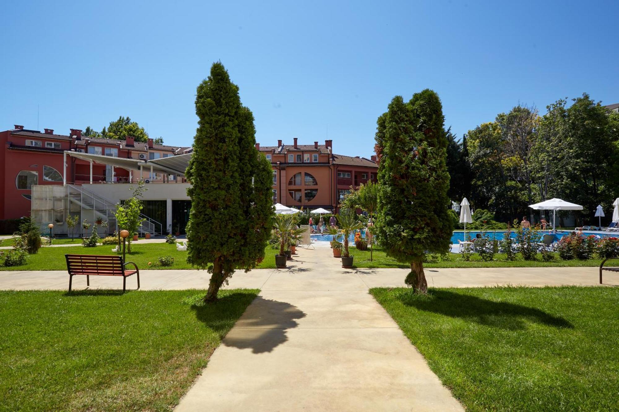 Luxury First Line Apartment With Pool By The Sea Nesebar Eksteriør bilde